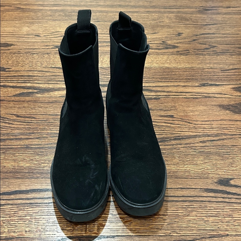 Stuart Weitzman Chelsea Boot